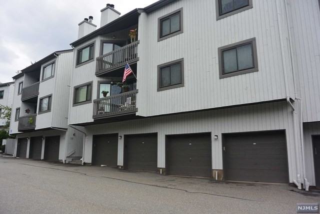 202 Magnolia Rd - Photo 2 of 24