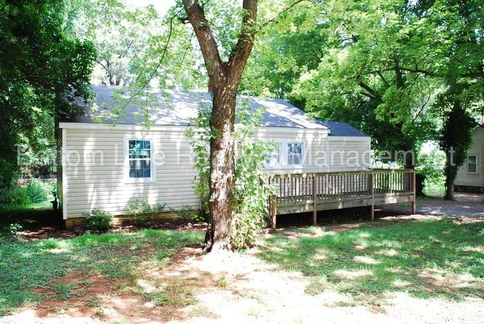 2540 Barringer Dr - Photo 3 of 23