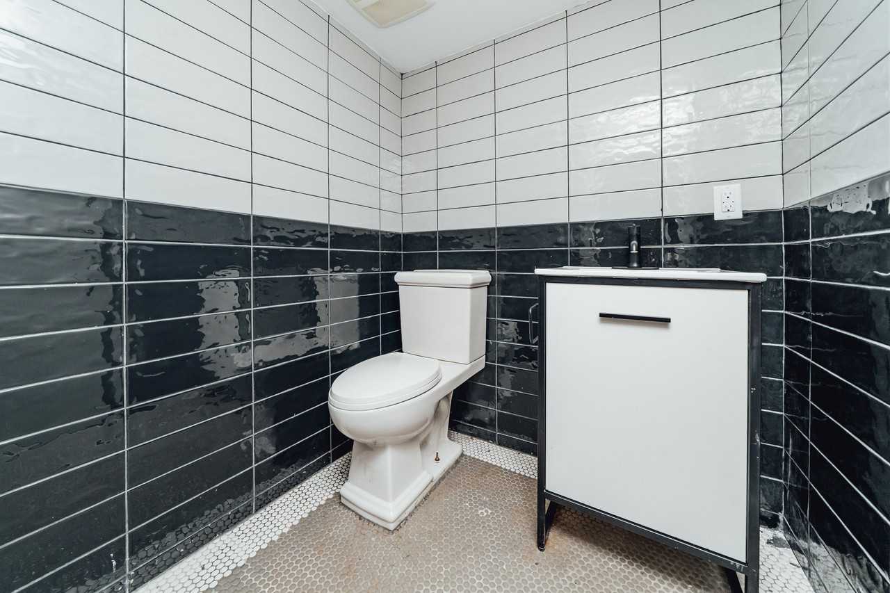 74 Bleecker Street #34SB