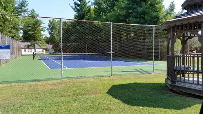 225 Steamboat Ct - Photo 2 of 26