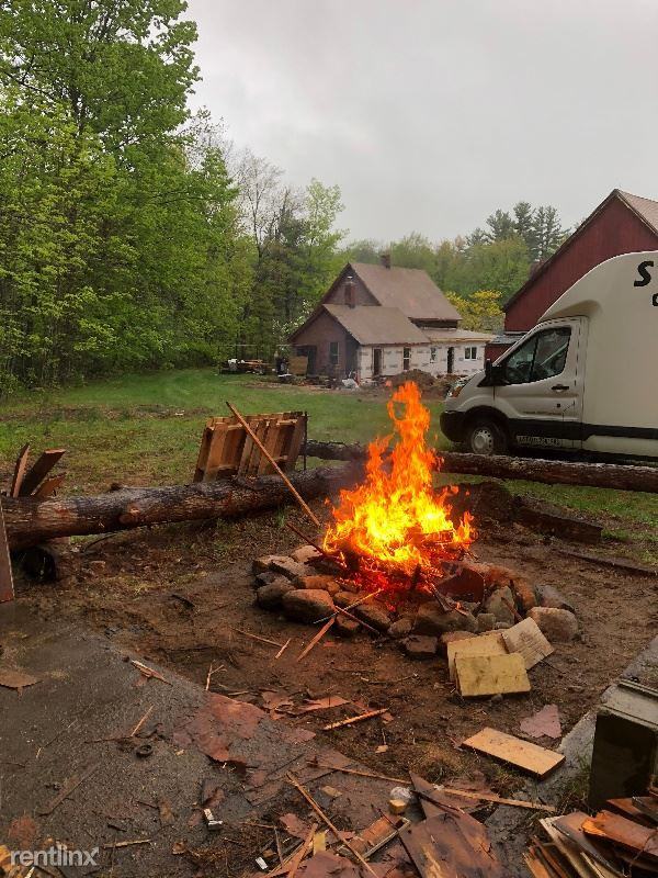 84 Auburn Rd - Photo 3 of 8