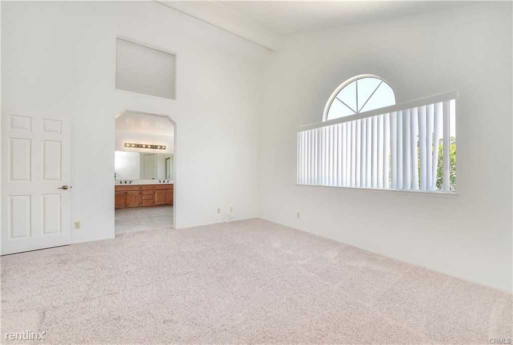 31882 Wagon Wheel Ln - Photo 3 of 29