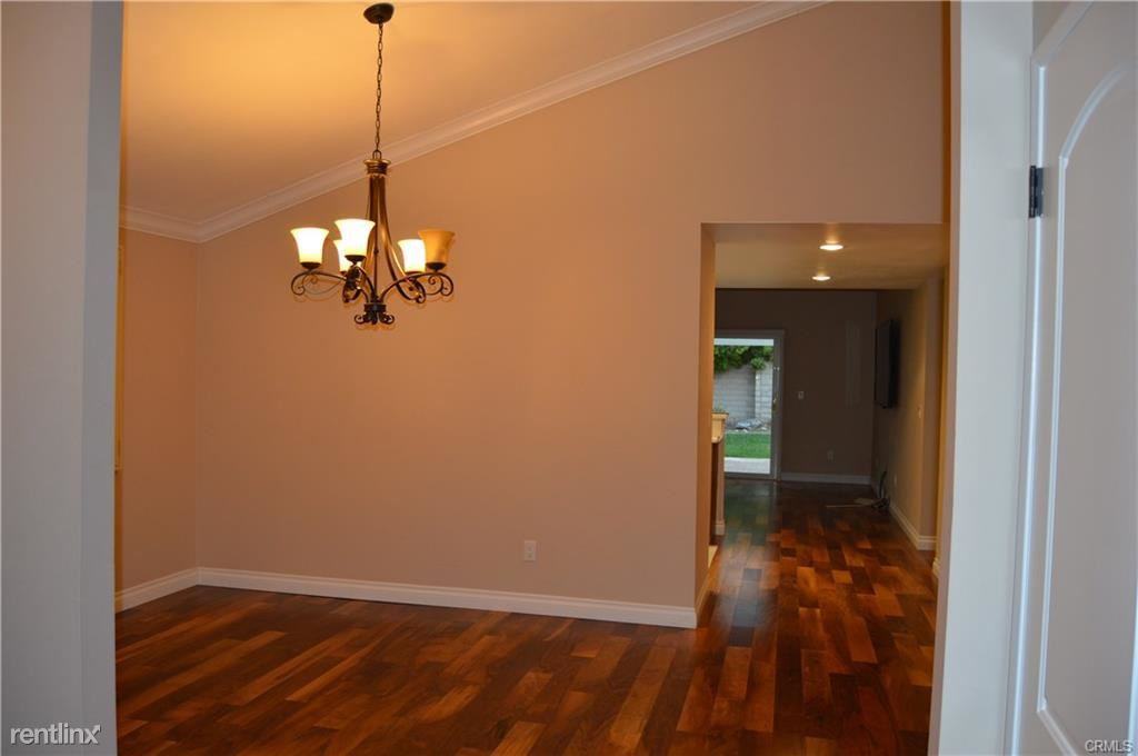 25608 Amberleaf Rd - Photo 3 of 18