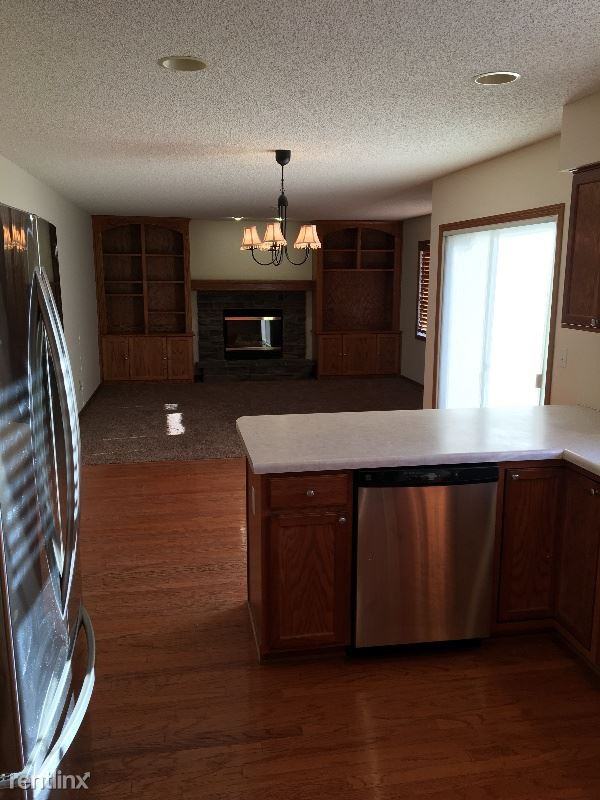 10421 Windrose Curve - Photo 3 of 18