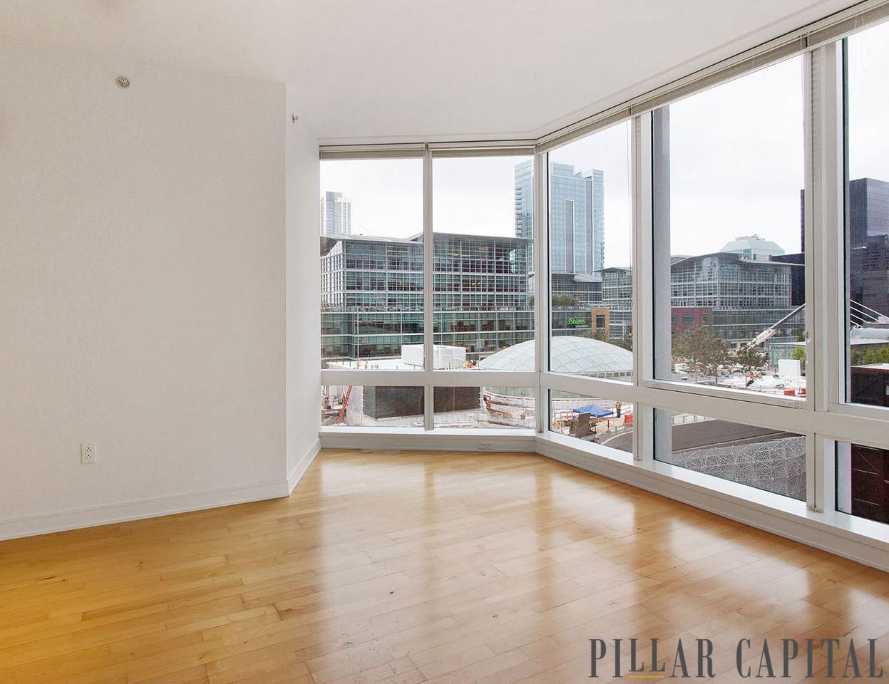 301 Mission Street #19H