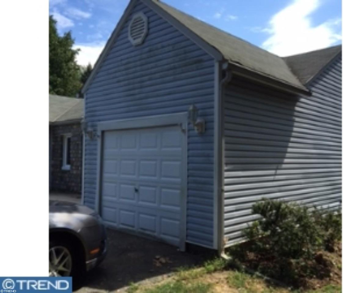 704 First Ave - Photo 3 of 23