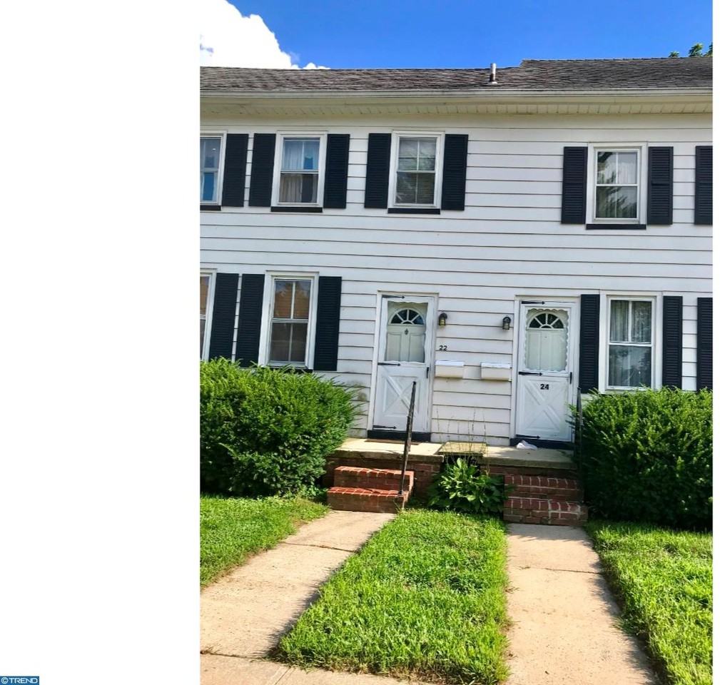 22 Allen Ave - Photo 2 of 20