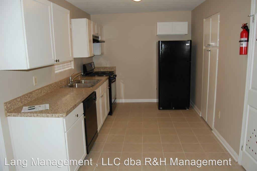 4045 West Bellfort - Photo 2 of 15