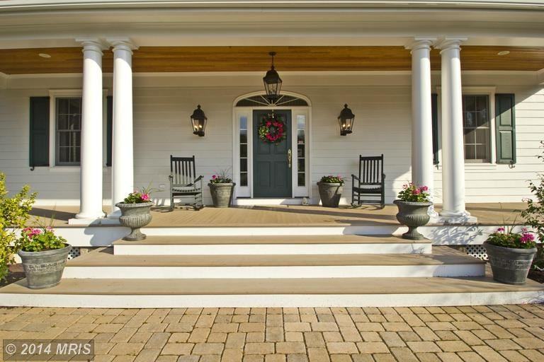 1011 St Anne Ln - Photo 3 of 30