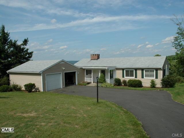 18 Whippoorwill Hill Rd - Photo 2 of 4