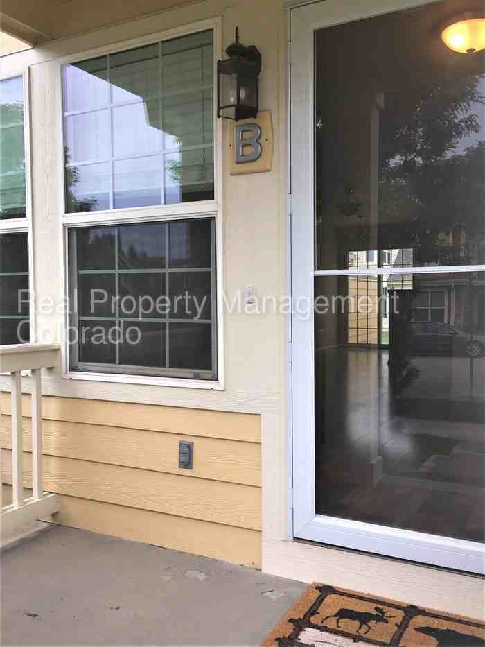 1603 Robertson St - Photo 2 of 25