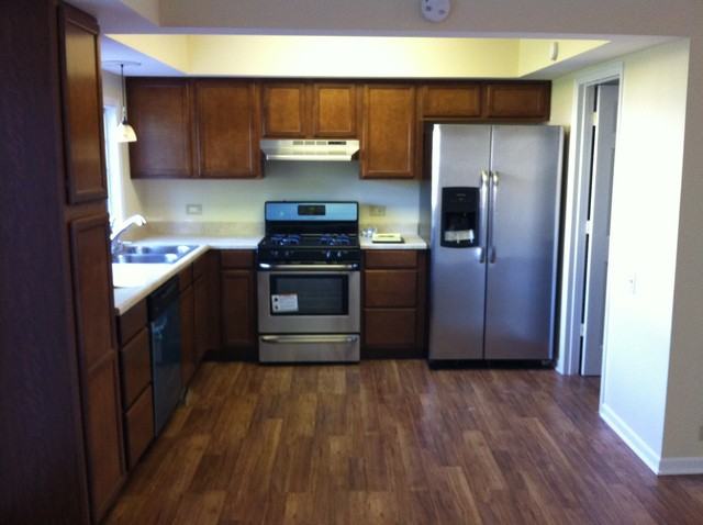 1684 College Green Dr - Photo 2 of 10