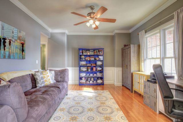 3306 Springview Ln - Photo 3 of 9