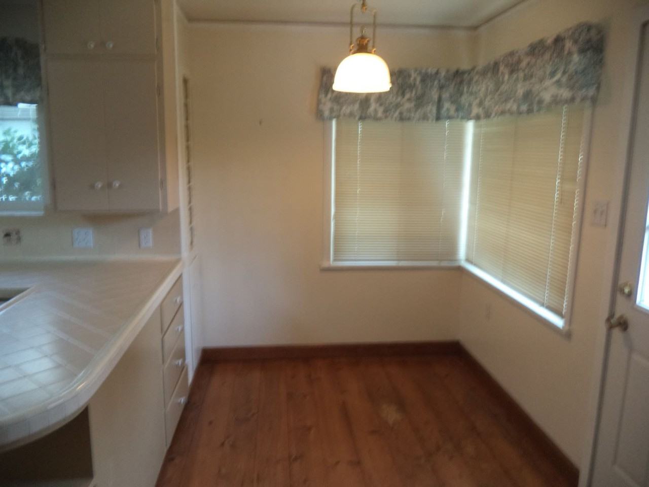 2051 36th St - Photo 3 of 9