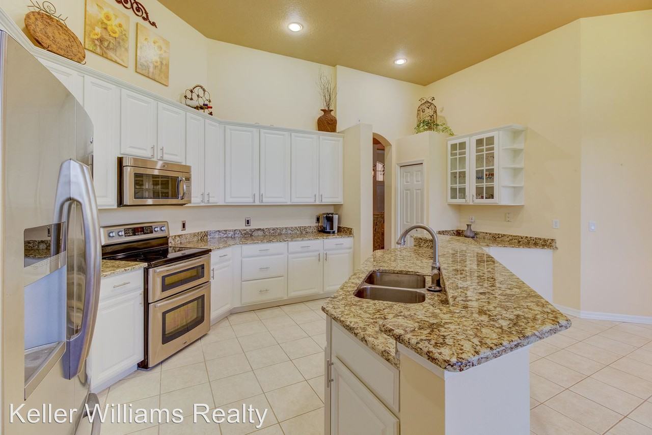 3623 Cordgrass Dr - Photo 3 of 36