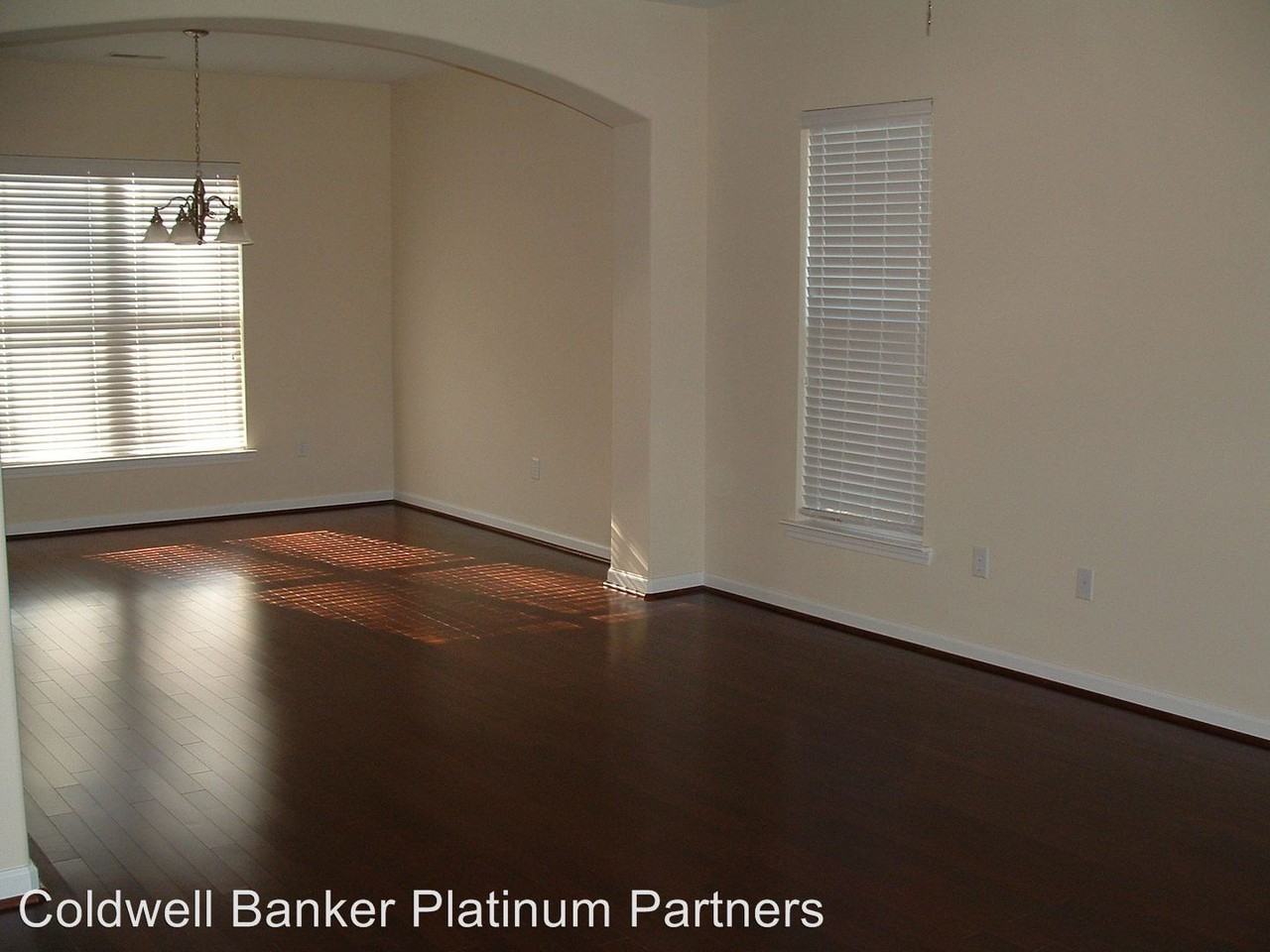 134 Chapel Lake S - Photo 2 of 13