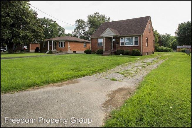 7729 Bluebonnet Rd - Photo 2 of 26