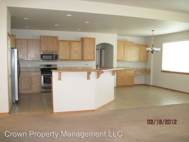6007 Thynewood Loop - Photo 3 of 16