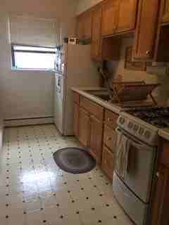 903 St Clair Ave - Photo 2 of 7