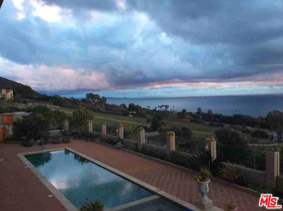 34077 Pacific Coast Hwy - Photo 2 of 10