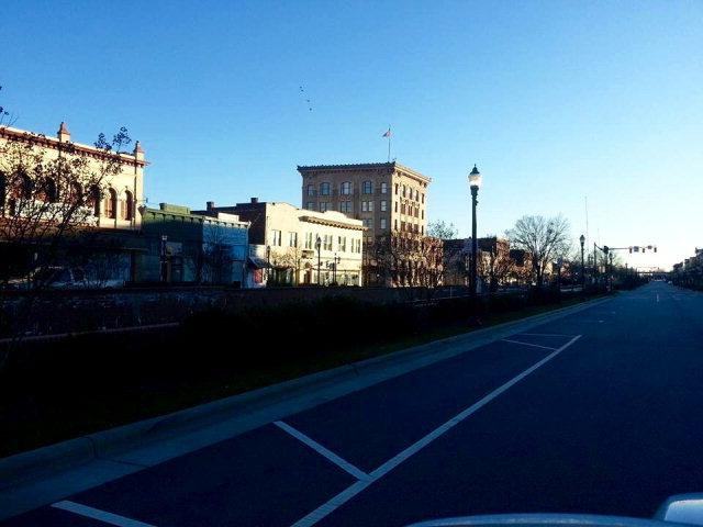 225 Mayo Street - Photo 3 of 8