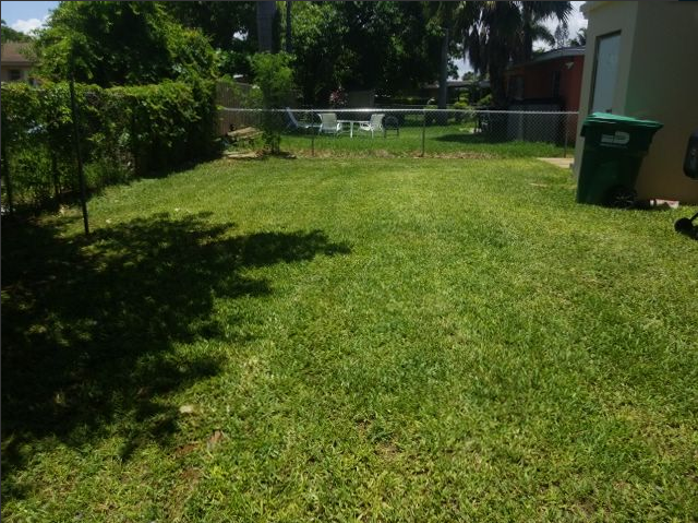 250 NW 82nd Terrace - Photo 2 of 18