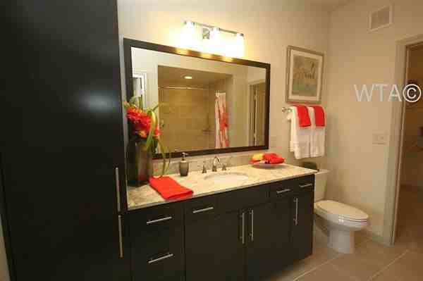 Shore District Dr - Photo 3 of 12