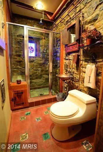 720 Pacific St - Photo 3 of 9