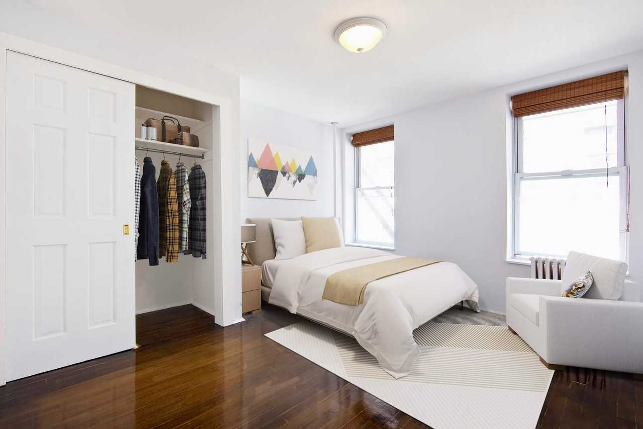 8 Centre Market Pl #5 - Photo 2 of 10