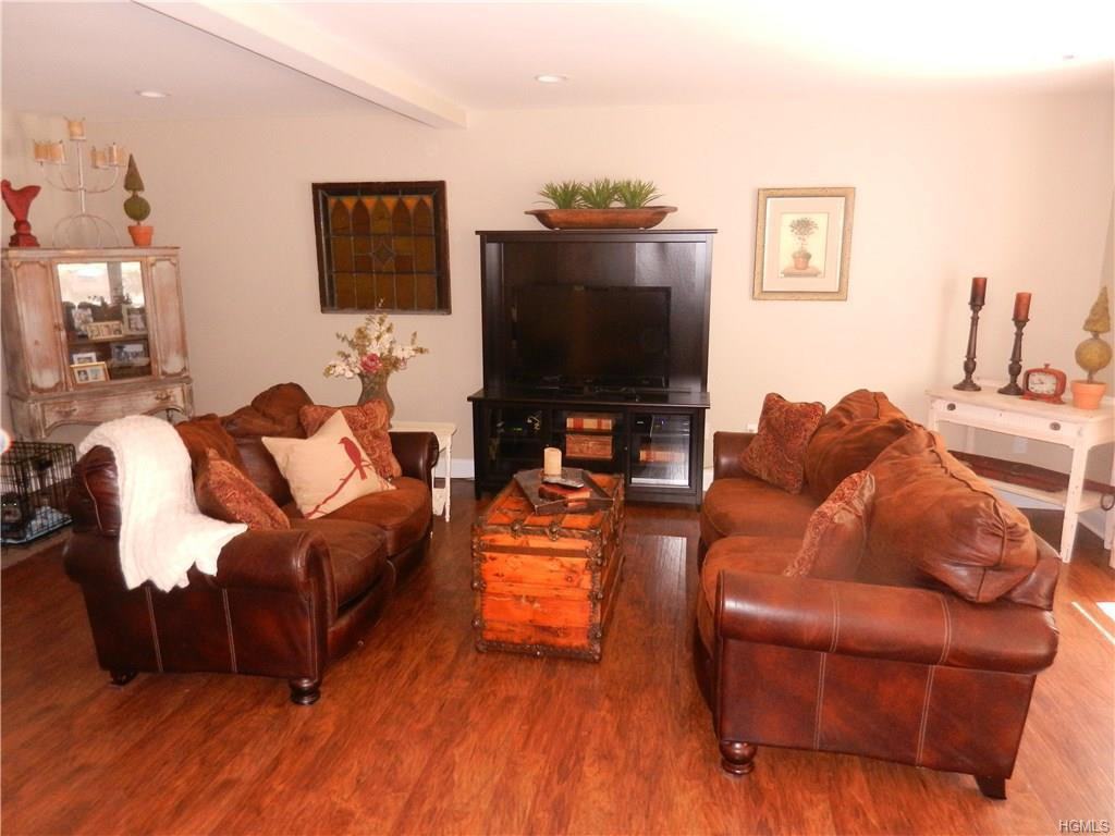 11 Golden Ave - Photo 3 of 26