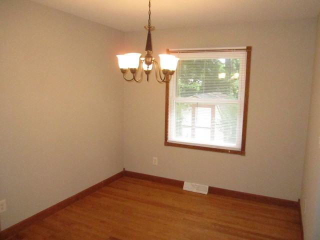 18099 W Valley Dr - Photo 3 of 12