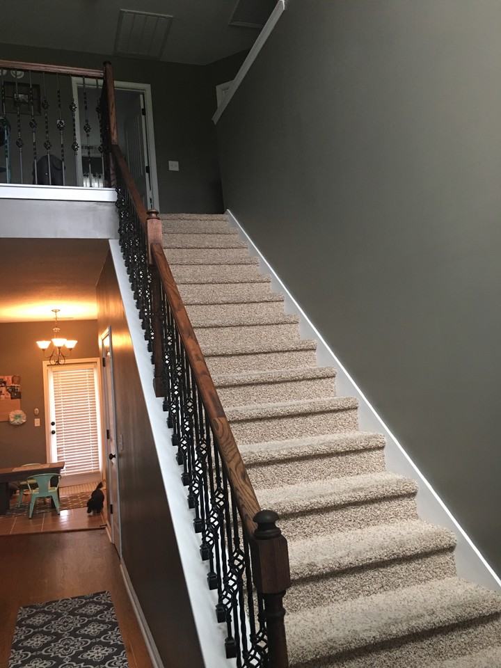 608 Red Oak Ln - Photo 2 of 11