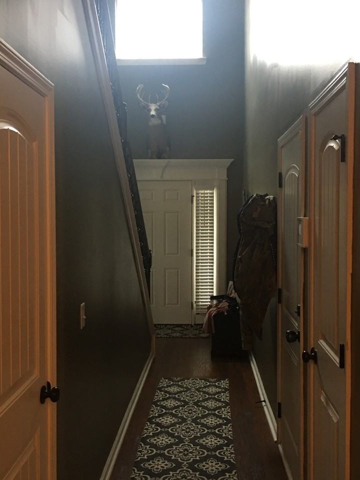 608 Red Oak Ln - Photo 3 of 11