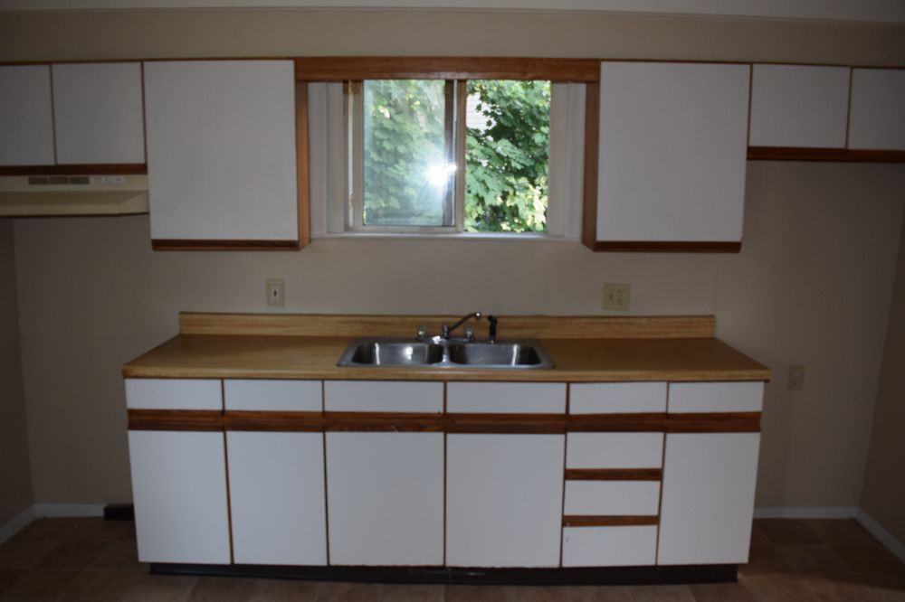 239 Park St NW - Photo 2 of 11