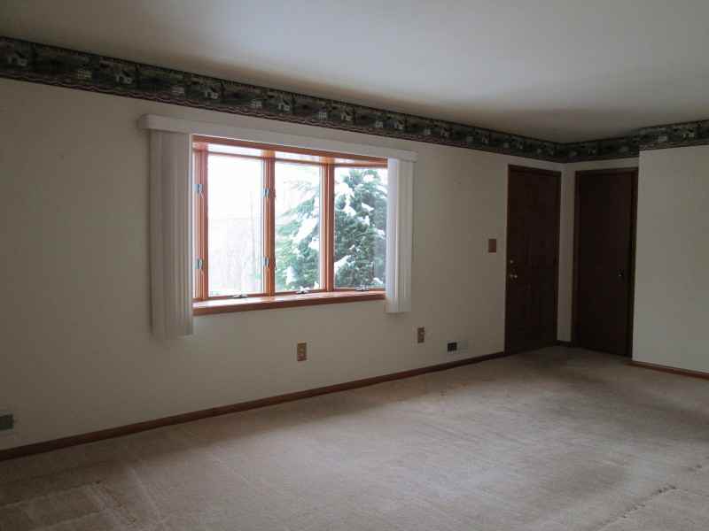 24 Forest Dr - Photo 2 of 11