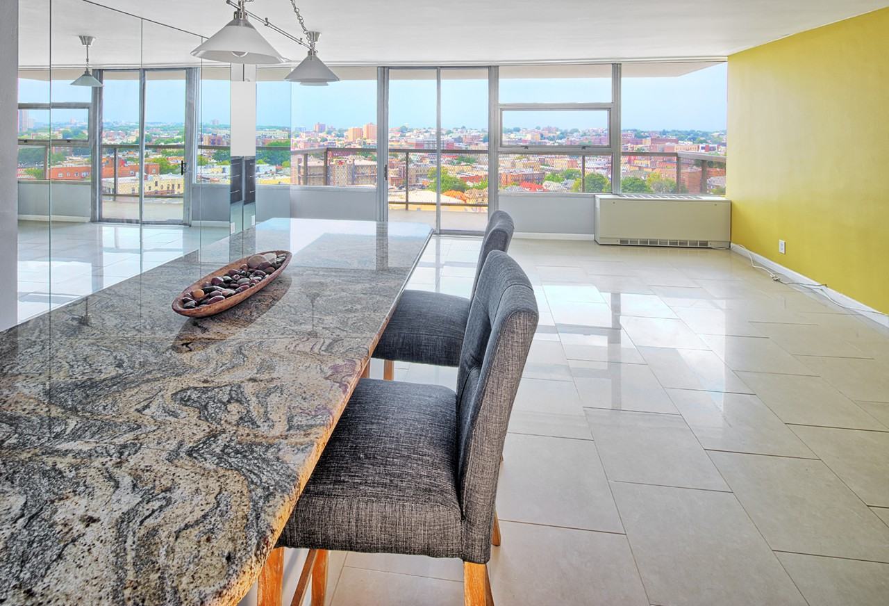 6050 Boulevard East #16F