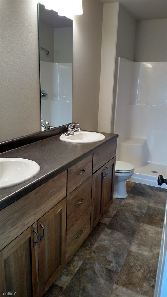 Shadow Creek Townhomes - Photo 3 of 8