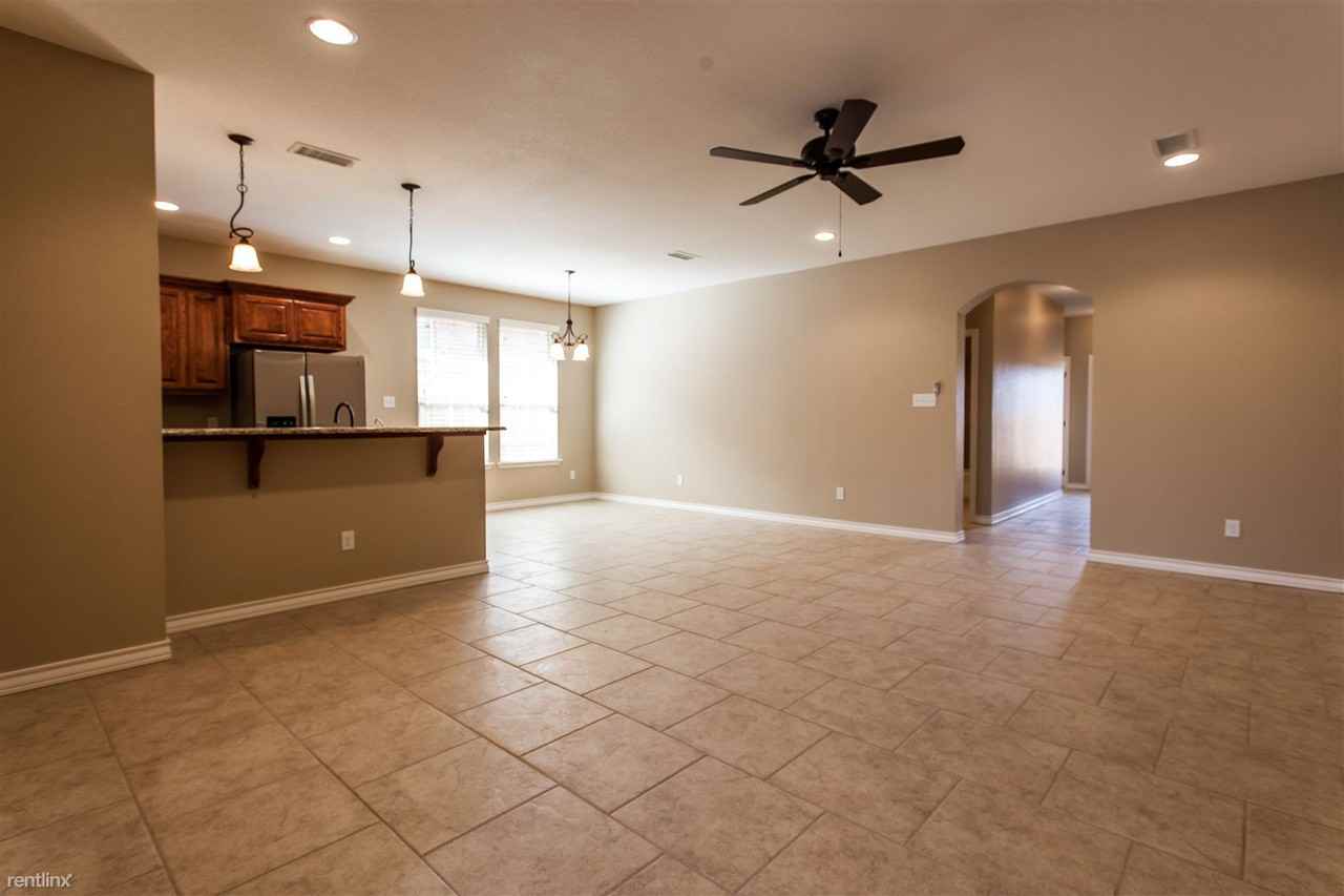 4814 Pleasant Dr - Photo 2 of 10