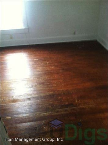 1006 Heath St - Photo 3 of 13