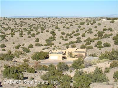 7 Cienega Canyon Rd - Photo 2 of 16