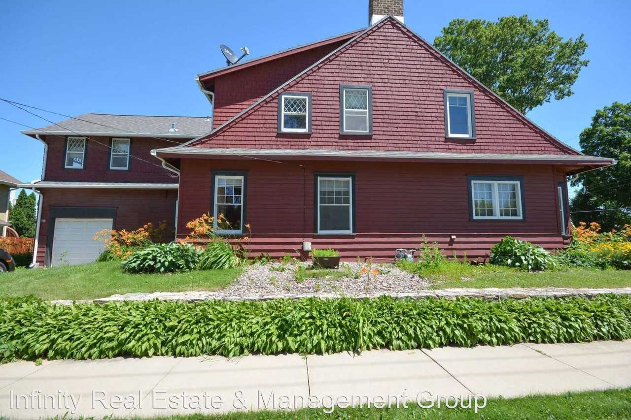 529 5th St SW - Photo 2 of 24