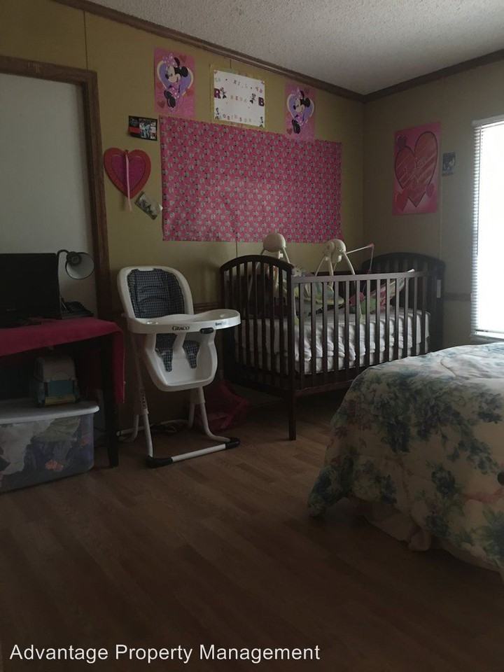 23 Diamond Dr - Photo 2 of 12