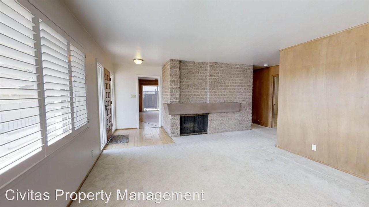 2164 Benedict Dr - Photo 3 of 17