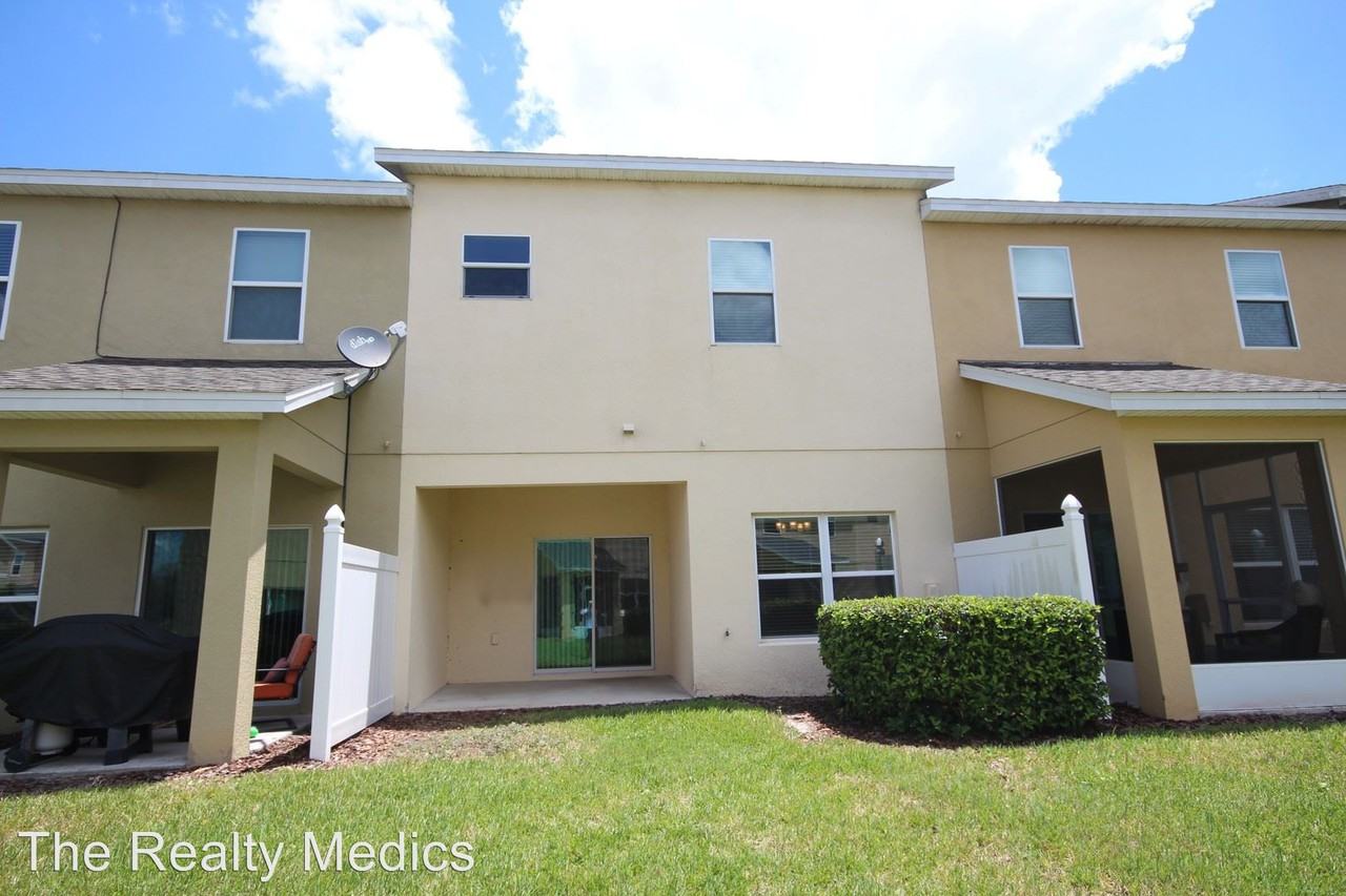 2475 Viterbo Way - Photo 2 of 17