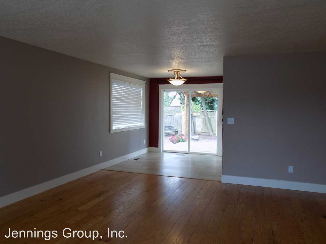 760 Territorial St - Photo 2 of 11