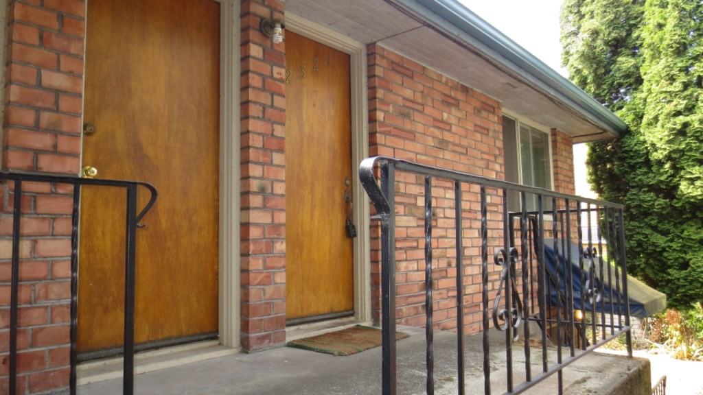 2321 Minor Ave E - Photo 2 of 16