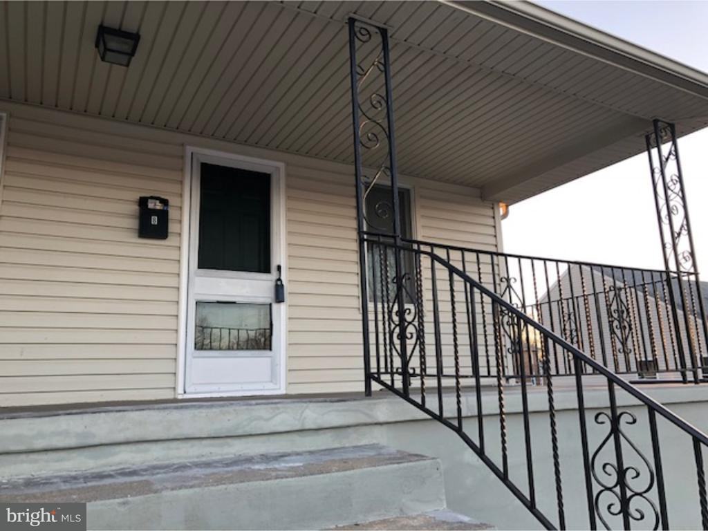 170 Walnut Ave - Photo 2 of 8