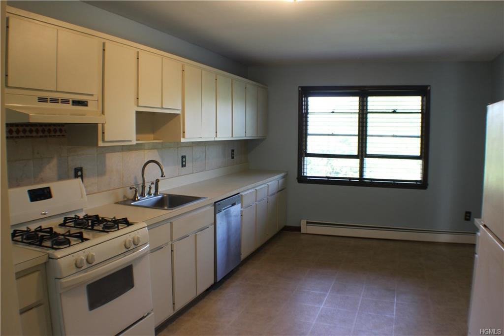 56 Oak Hill Rd - Photo 2 of 25