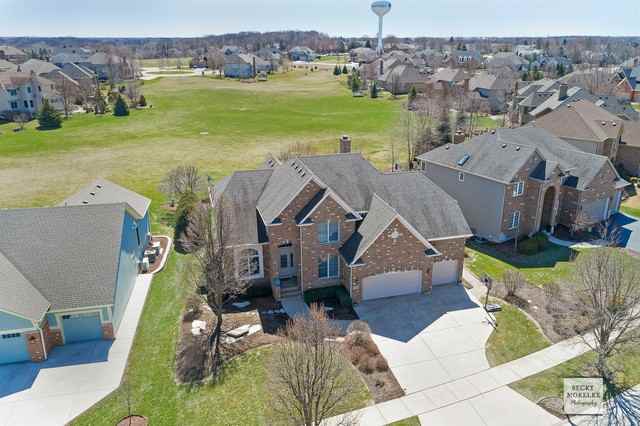 769 Brighton Dr - Photo 2 of 47