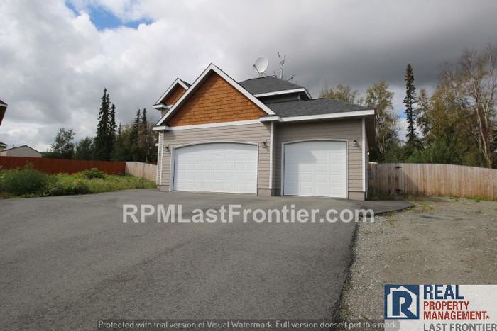 6751 W Wellington Dr - Photo 2 of 39